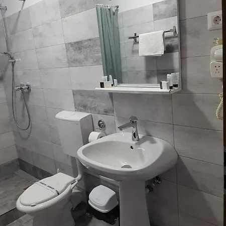 La Matache 艾福雷诺德